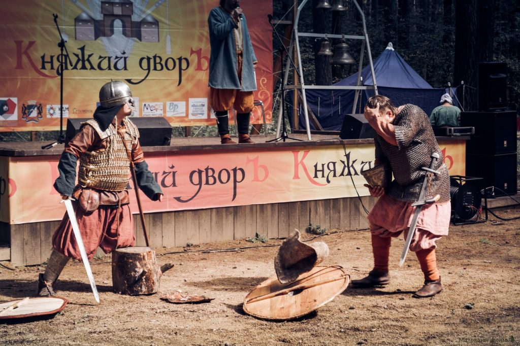 В Заельцовском бору завершился фестиваль «Княжий двор»