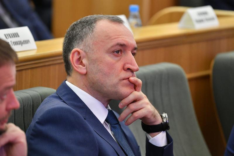 Вице-губернатора Омской области Шпиленко лишили ученой степени за плагиат