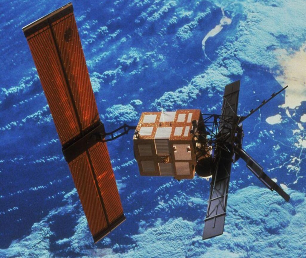 Неуправляемый спутник ERS-2 столкнется с земной поверхностью в течение суток
