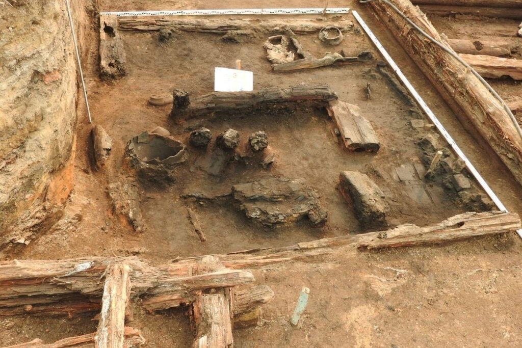 Город Омск может оказаться старше почти на 100 лет