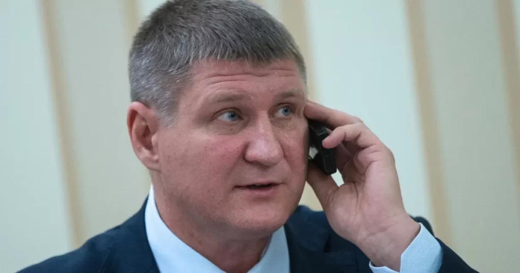 Депутат Михаил Шеремет предупредил всех релокантов из России о повторении ими судьбы Дурова