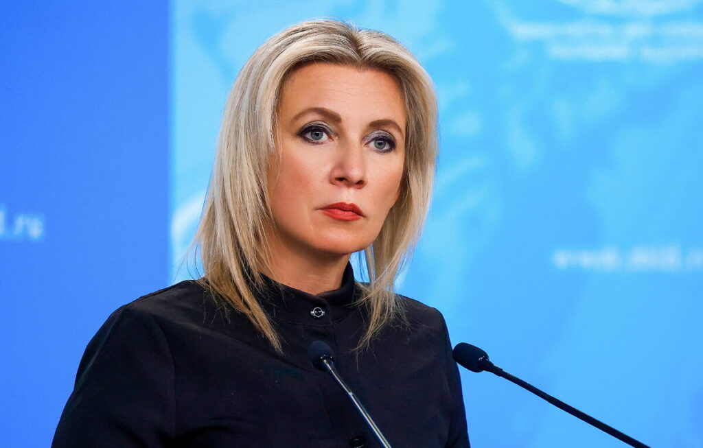 Мария Захарова: “Специально для Маргуса уточню: в полнейшем углу – 360 градусов”