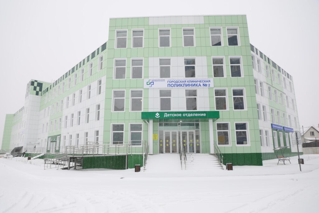 Группа ВИС не согласна платить неустойку за срыв сроков строительства поликлиники №2