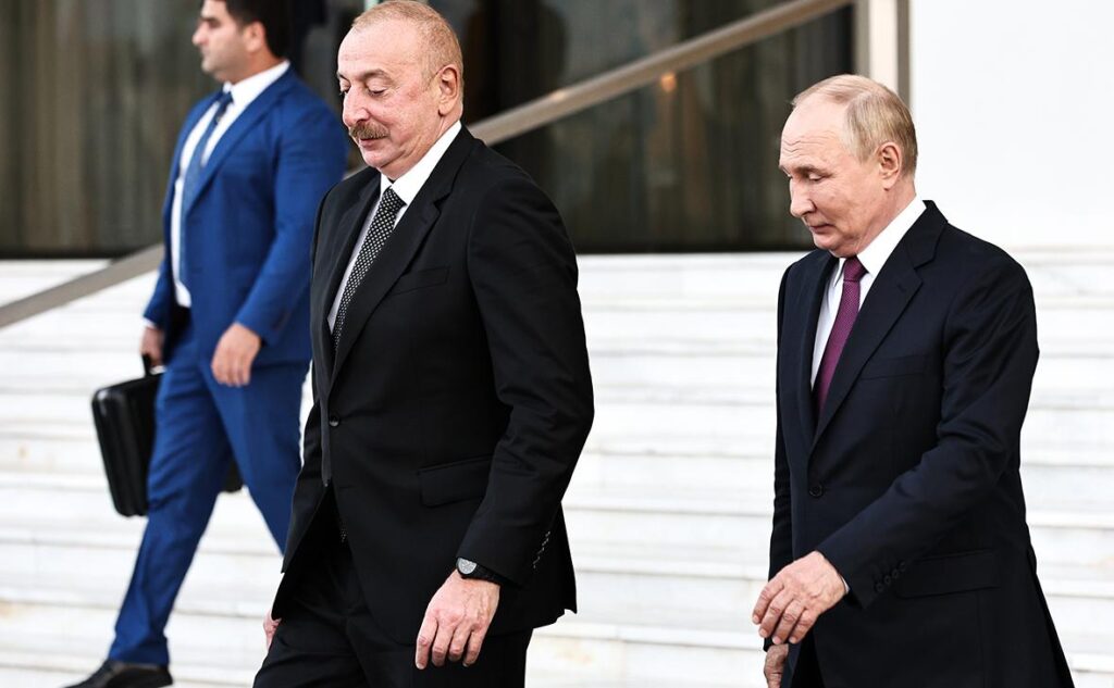 Путин обвинил украинские беспилотники в крушении самолета AZAL