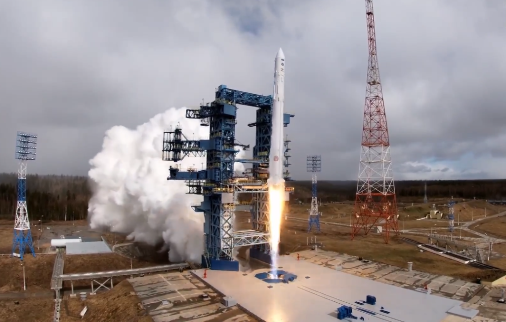 «Ангара-1.2» вывела на орбиты российские военные спутники
