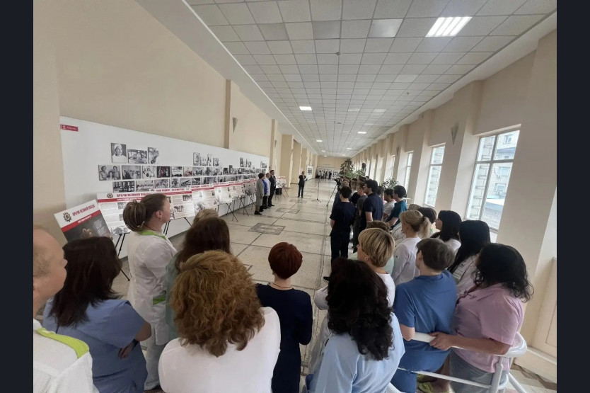 В Новосибирской области открылась выставка о медиках войны